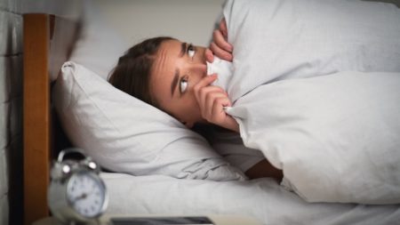 部屋が寒すぎて、朝が起きられないあなたへ